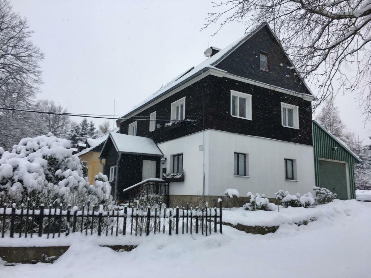 Guest House Luft Sneznik Экстерьер фото